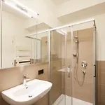 Roesch 公寓式酒店