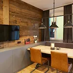 Roesch 公寓式酒店