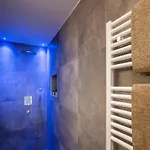 Roesch 公寓式酒店 4*