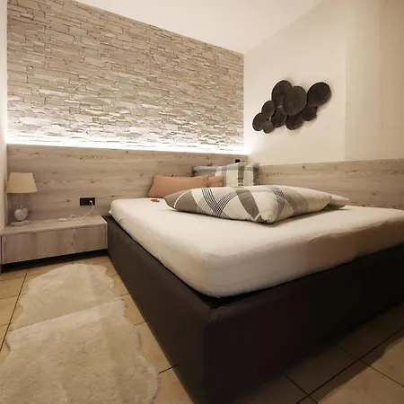 Roesch Apart Otel 3*