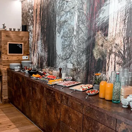 Ξενοδοχείο με διαμερίσματα Roesch