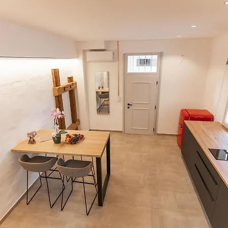 Roesch Apartmanhotel