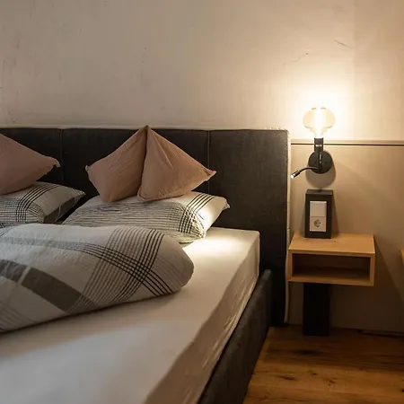 Roesch Aparthotel Merano