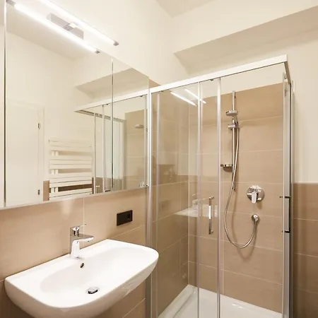 Roesch Apart Otel