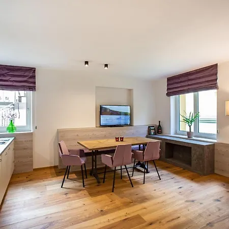 Roesch Aparthotel