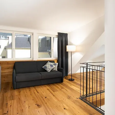 Roesch Aparthotel 4*