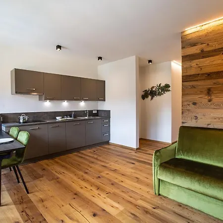 Roesch Apart Otel Merano