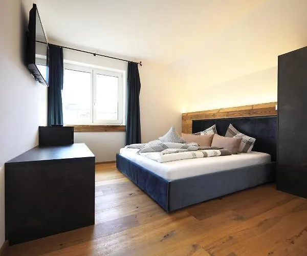 Aparthotel Rösch 4*