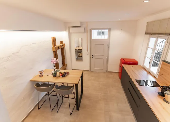 Roesch Apartmanhotel