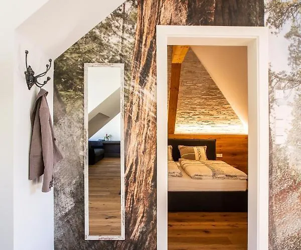 Rösch Aparthotel 4*