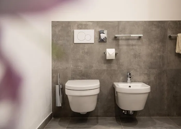 Roesch Apart Otel Merano