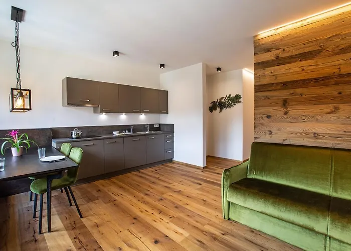 Roesch Apartmanhotel Merano